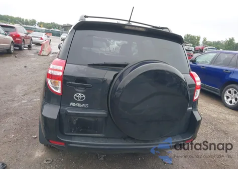 2012 Toyota Rav4 из США, поврежденный, VIN 2T3BF4DV8CW231233